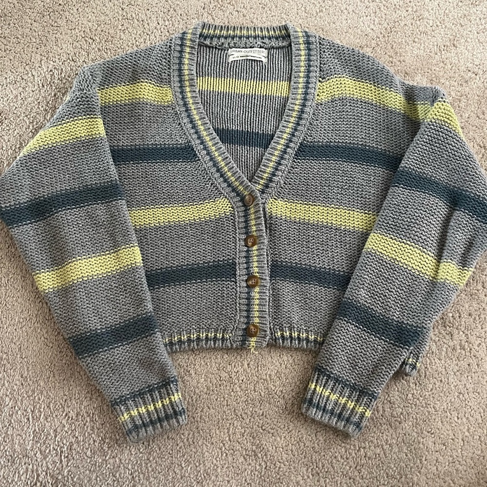 Urban Outfitters green and grey cardigan/sweater size XS